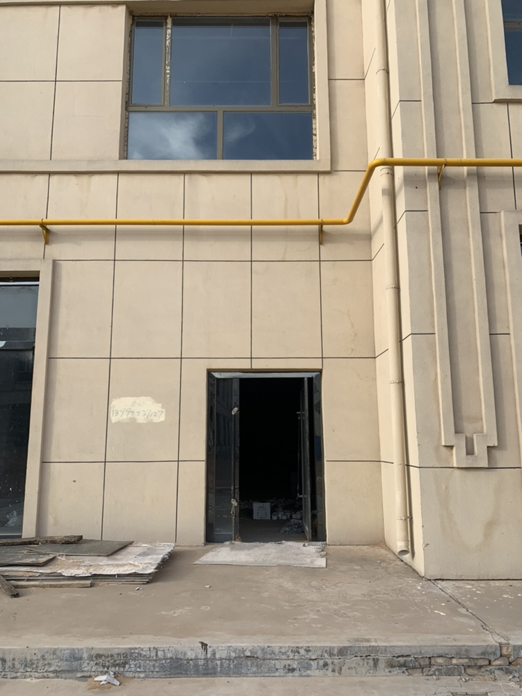 内蒙古省（自治区）鄂尔多斯市乌审旗图克镇规划一街西侧规划七路北侧路北侧4-1-1-121（302）房产