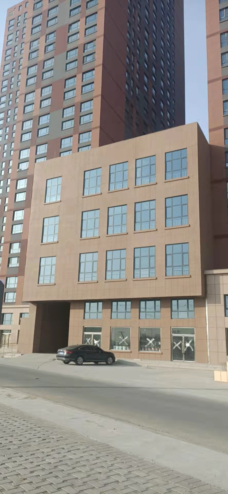 内蒙古自治区呼和浩特市赛罕区额尔敦街彩虹城二期11号楼1013、2029、2030、2031、3029、3030、3031、4029、4030、4031号10套房产房产