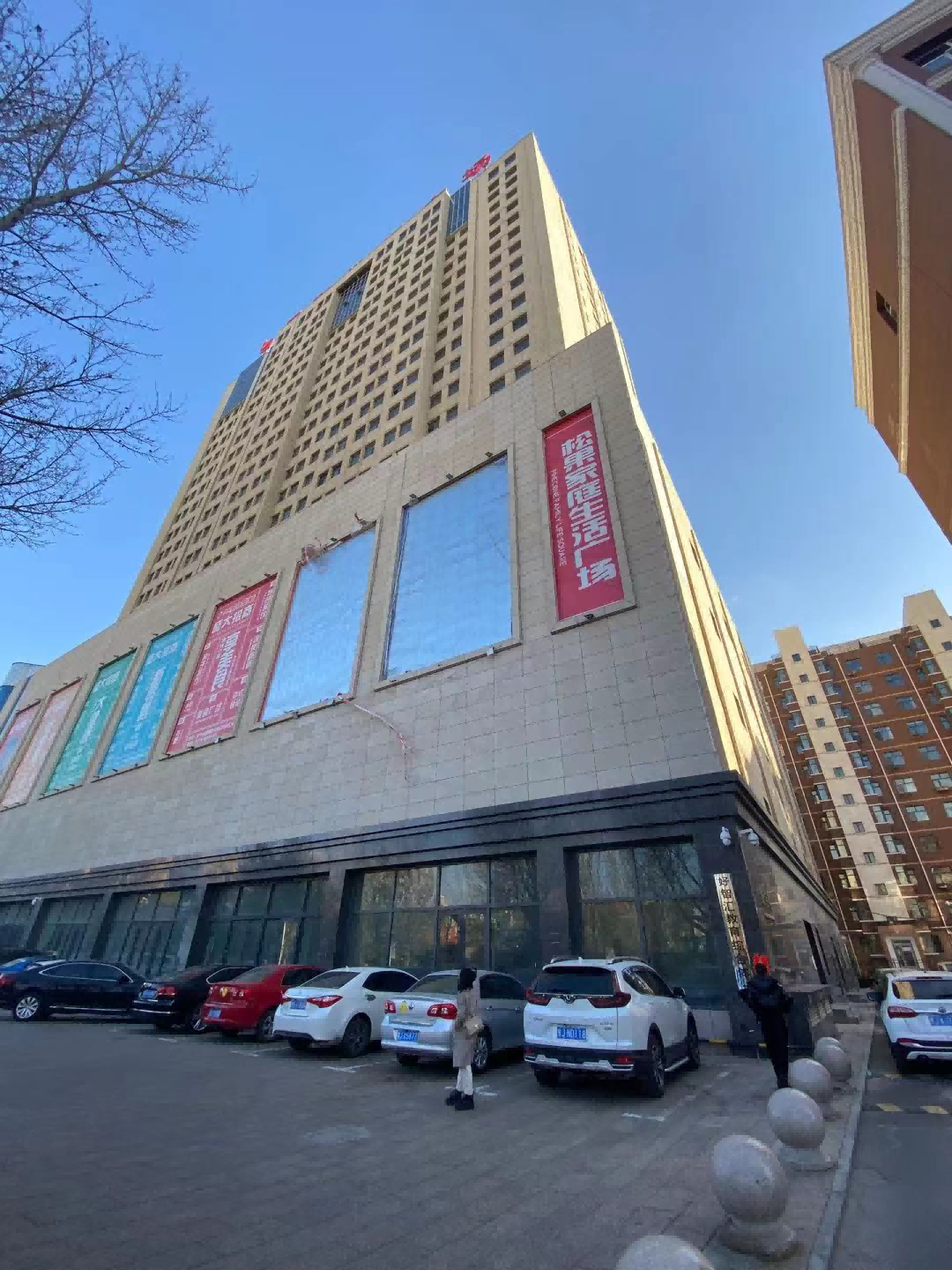 内蒙古自治区乌兰察布市集宁区恩和世纪广场5处商铺房产
