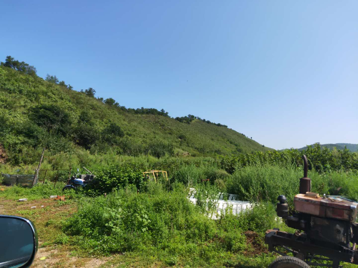 内蒙古呼伦贝尔市阿荣旗那吉镇向阳街鹏泰2号楼南起13号办公4号房商服（方旗KTV)房产