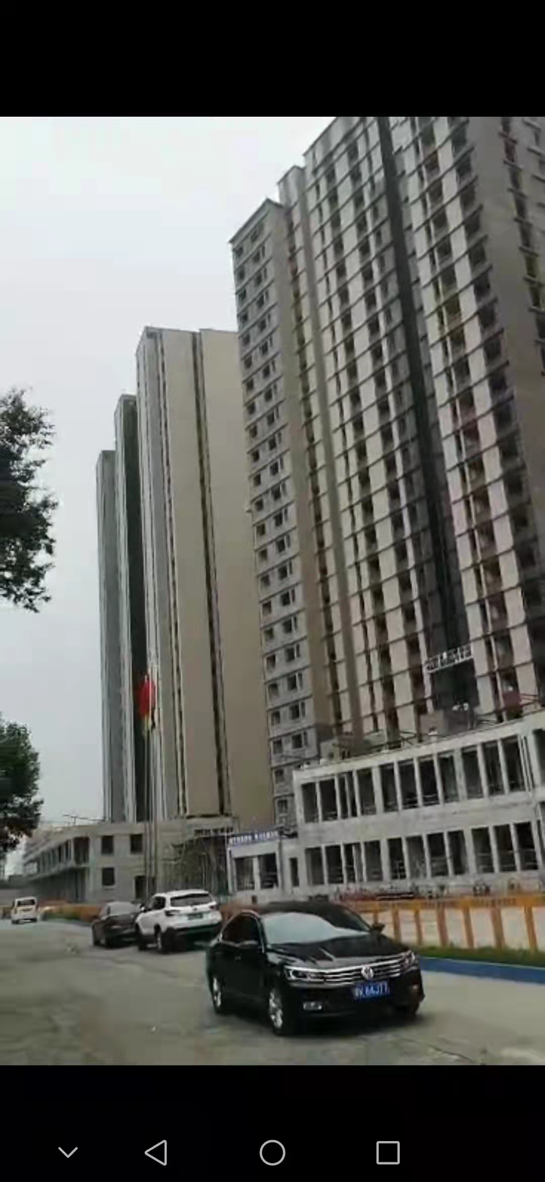 内蒙古乌兰察布市抵债资产位于鄂尔多斯东胜区盛世康城小区二期14-17号楼公寓、库房及车位房产
